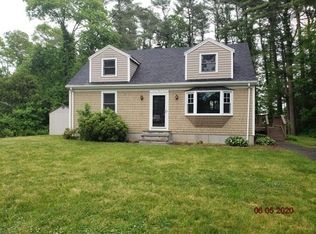 4 Sears Ln, Acushnet, MA 02743