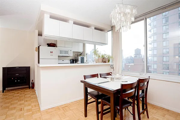 Rented by Douglas Elliman | media 19