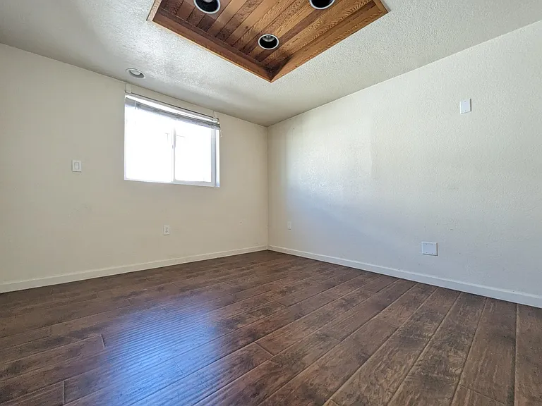 4058 Mahaila Ave #F — Photo 14