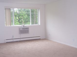 3126 Elmwood Ave APT 16, Rochester, NY 14618