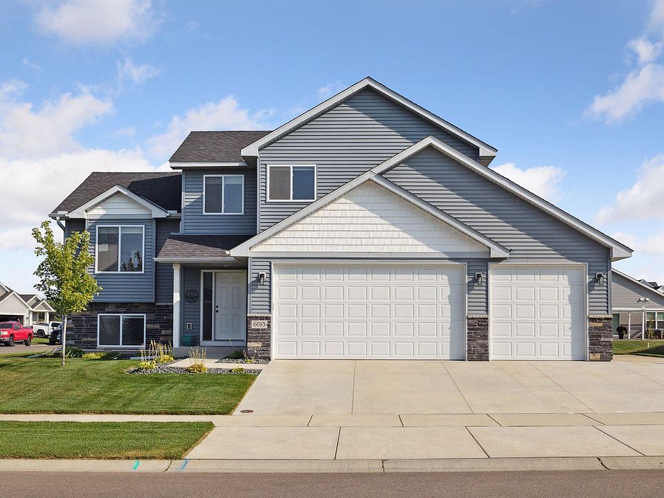 1st image of 6693 Upper 210th St W