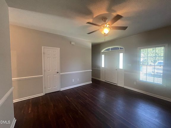 4th image of 152 Rollingwood Dr
