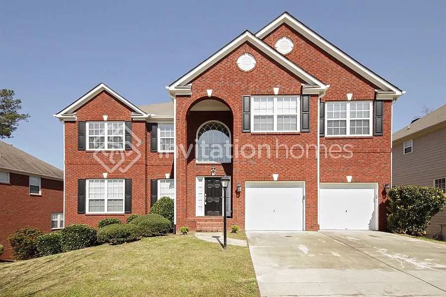 7120 Thoreau Cir
