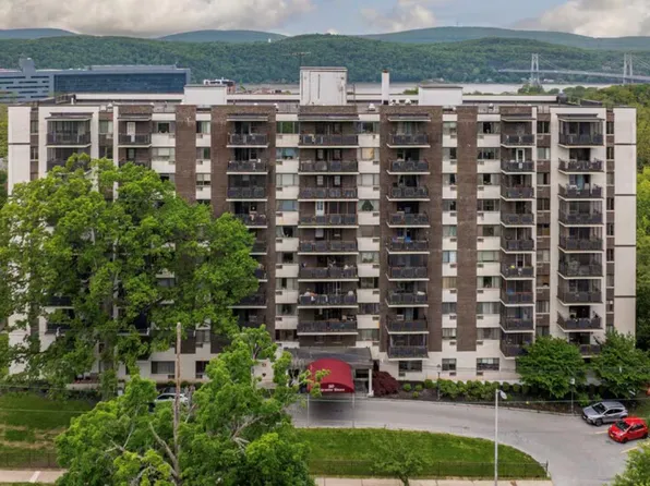 160 academy Street #7h, Poughkeepsie, NY 12601