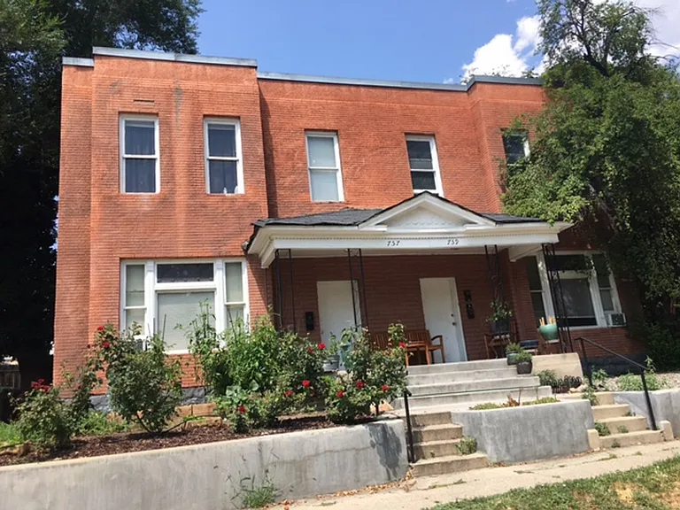 757 E 2nd Ave — Photo 31