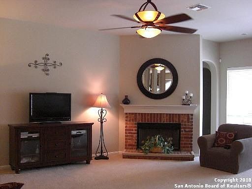5th image of 9206 Saucedo Dr