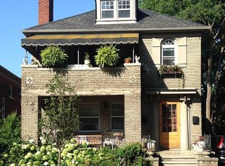 977-979 Nottingham Rd, Grosse Pointe Park, MI 48230