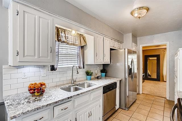 1st image of 5811 Forest Haven Trl