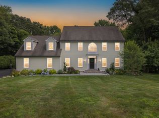 5 Old Purdy Station Rd, Newtown, CT 06470