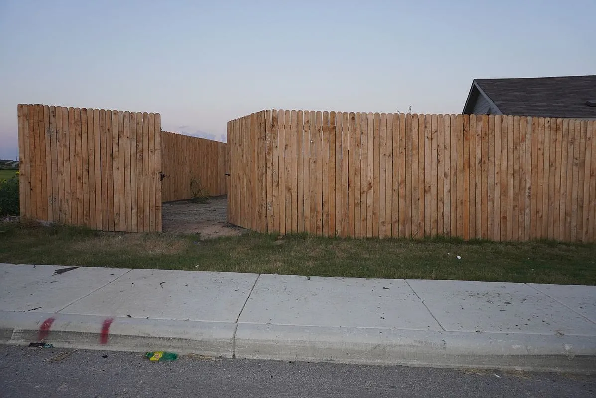 3 bed, 2.0 bath, 1450 sqft, $1,500 — Photo 4