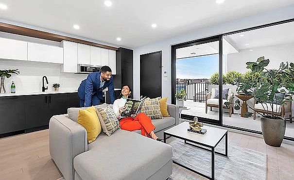 1st image of 511 Evergreen Ave #3B