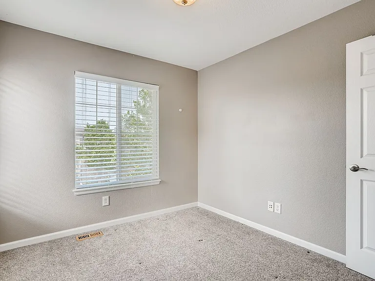 10594 Jewelberry Trl — Photo 1