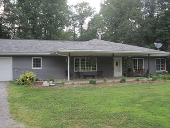 3rd image of 1651 County Road 2725 E