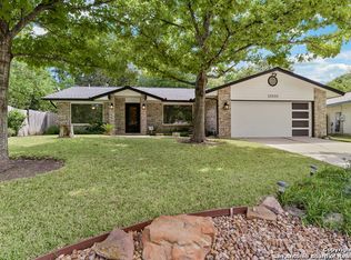13830 Kingsbury Hl, San Antonio, TX 78217