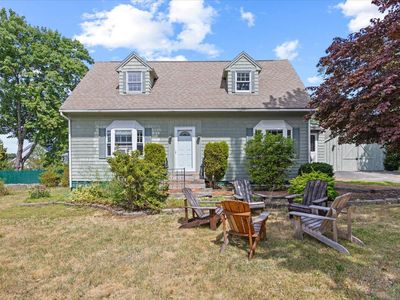 22 Round Hill Street, Biddeford, ME, 04005