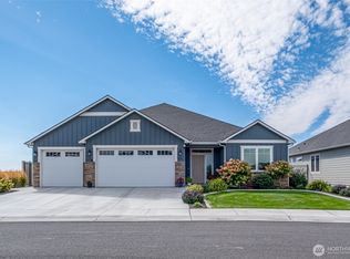 924 S M Loop Drive SW, Quincy, WA 98848