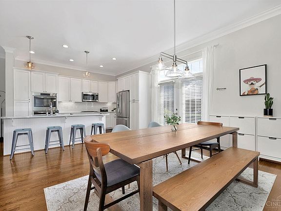 5th image of 9108 Boylston St