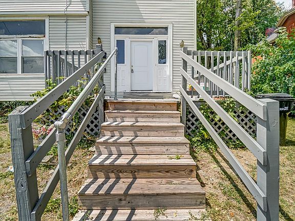 2nd image of 2213 Highland Ave