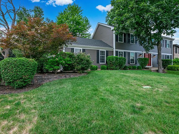2nd image of 104 Branchwood Dr