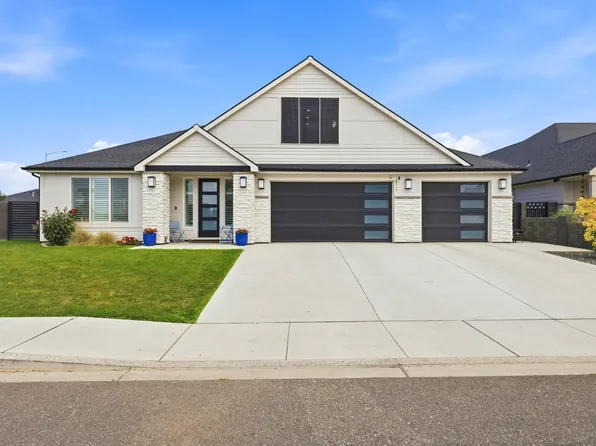8317 Silver Mound Dr, Pasco, WA 99301