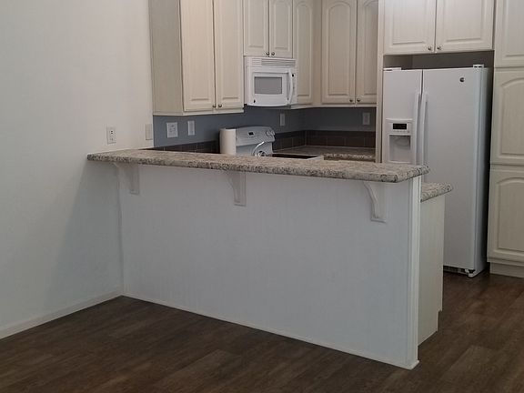 3rd image of 900 9th Ave E Lot 69