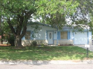 4 Hollywood Dr, Lampasas, TX 76550