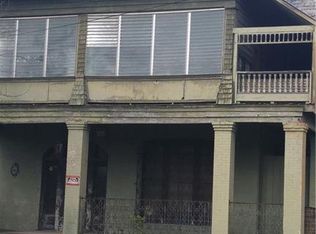 305 E Carson St, San Antonio, TX 78208