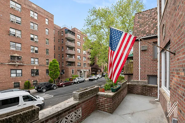 Rented by Compass | media 1