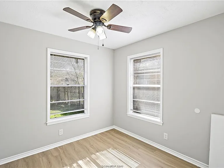 1907 Orman St — Photo 13