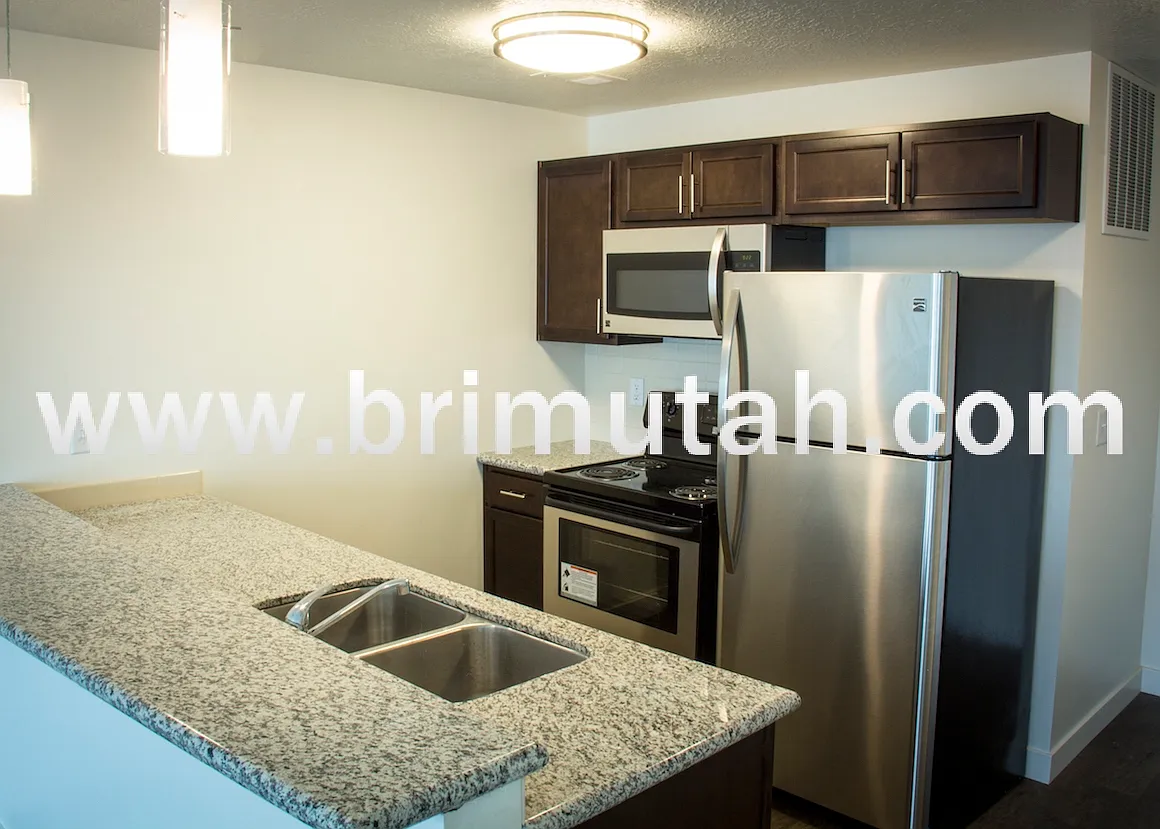 3225 South 900 East - 203 — Photo 3