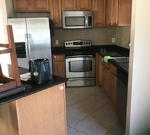 3rd image of 3401 Santa Barbara Blvd
