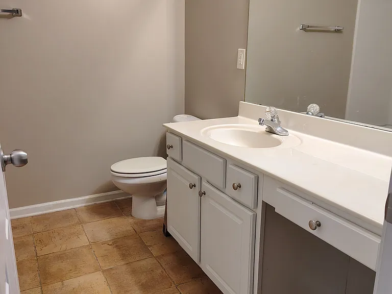 1418 Dulwich Ct — Photo 6