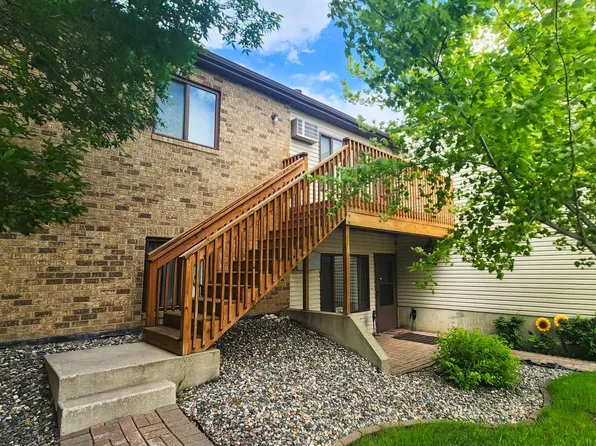 1544 35th St S #H204, Fargo, ND 58103