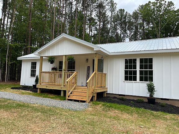 4th image of 1152 Lake Point Dr