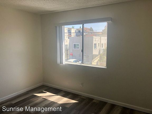 4th image of 3817 41st St Unit 7