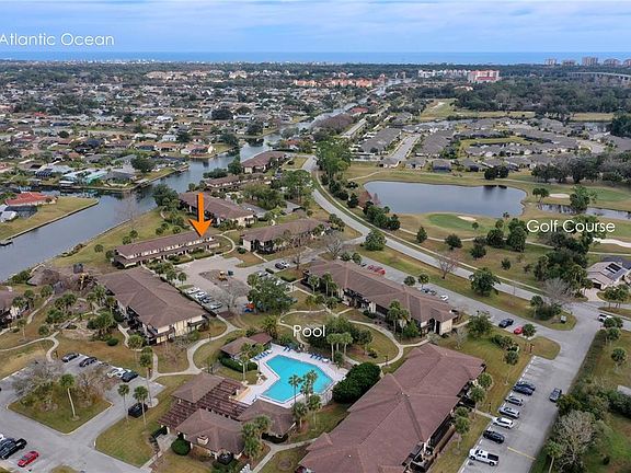 3rd image of 52 Club House Dr APT 108