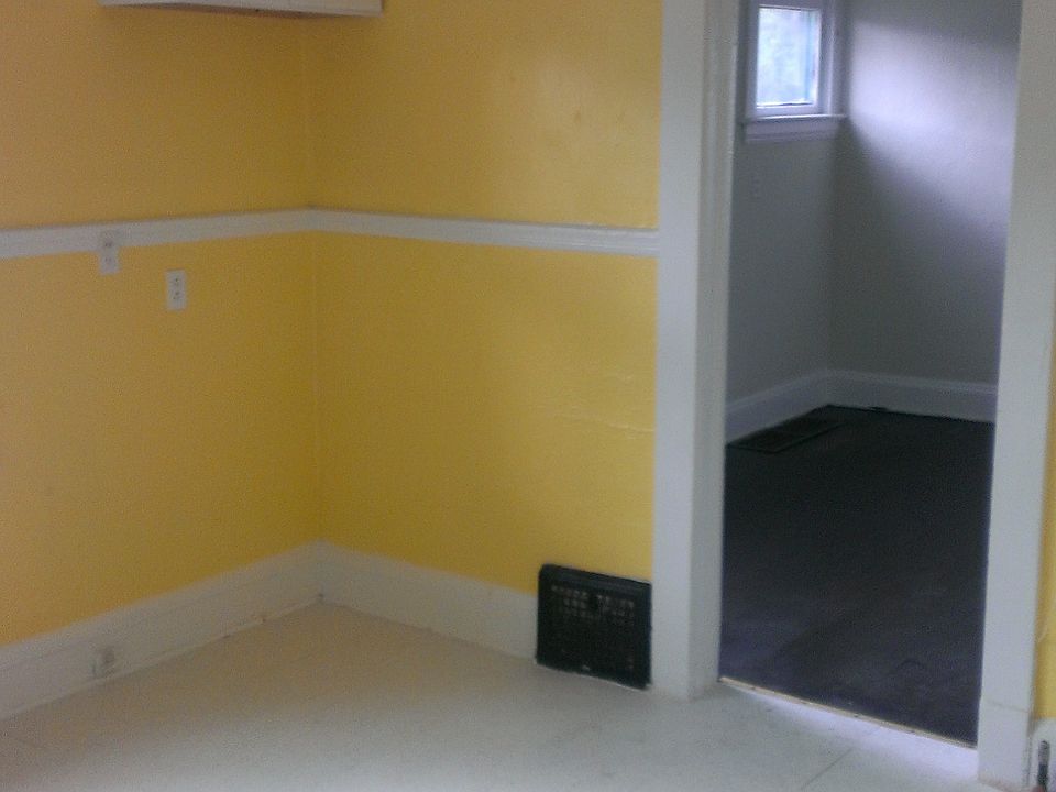 1st image of 3809 E 142nd St #1
