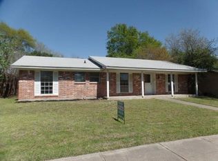 1202 Rockledge Dr, Garland, TX 75043