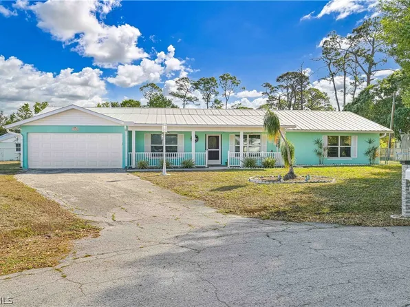 15830 Jade Ct N, North Fort Myers, FL 33917