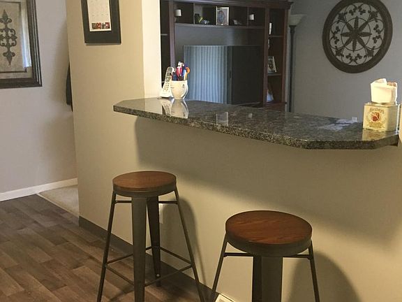 Breakfast bar