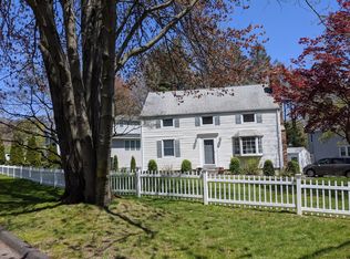 2 Warner Dr, Darien, CT 06820
