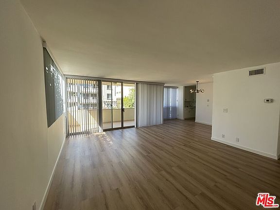 4th image of 1818 Fairburn Ave APT 201