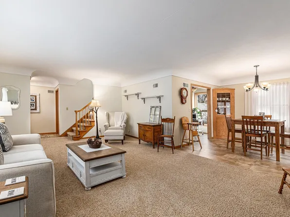 10 Park Dr, Slayton, MN 56172