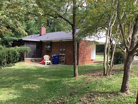 2nd image of 119 Delray Dr