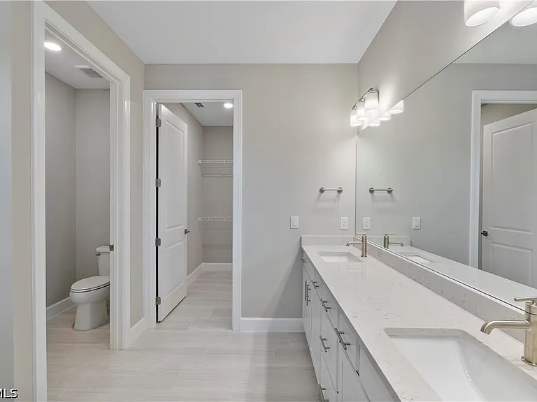 16056 Shoreline Dr — Photo 21