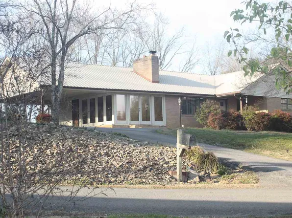 384 Knoll Dr, Newport, TN 37821