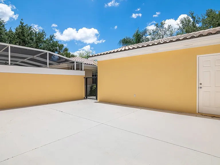 28608 Alessandria Cir — Photo 27