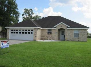 890 Jewel St, Vidor, TX 77662