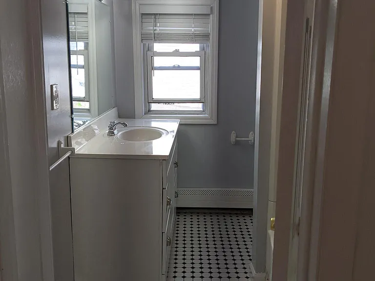 162 Lockwood Ave #1 — Photo 11