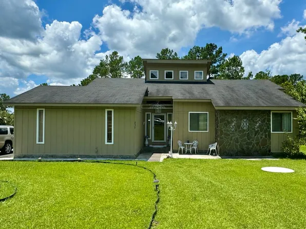 237 Basswood Rd, Douglas, GA 31535